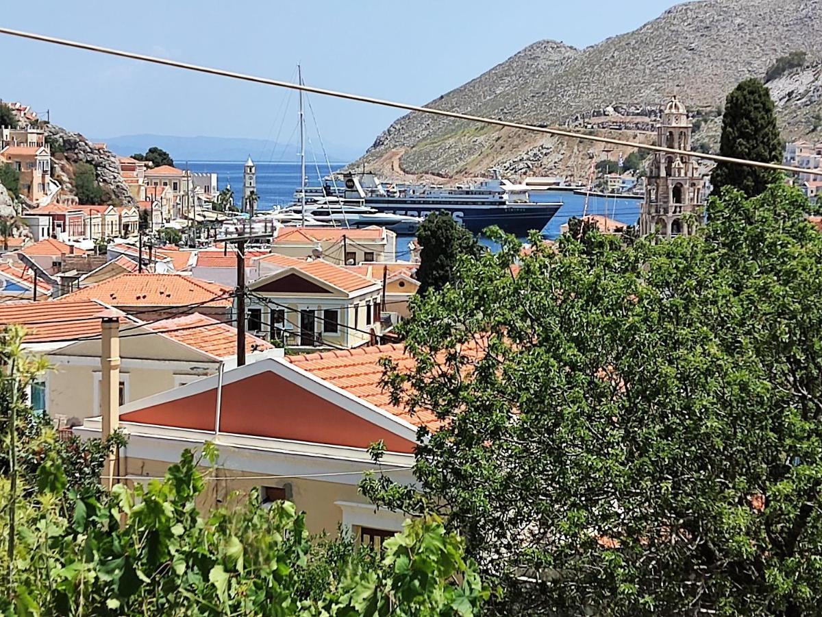 Grandma'S House Apartment Symi Exterior foto